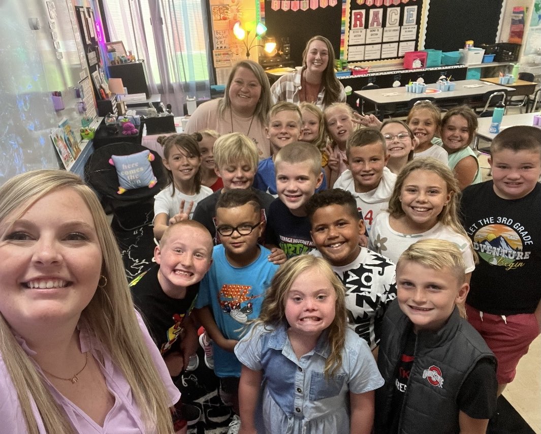 Mrs. Jenkins tweet media