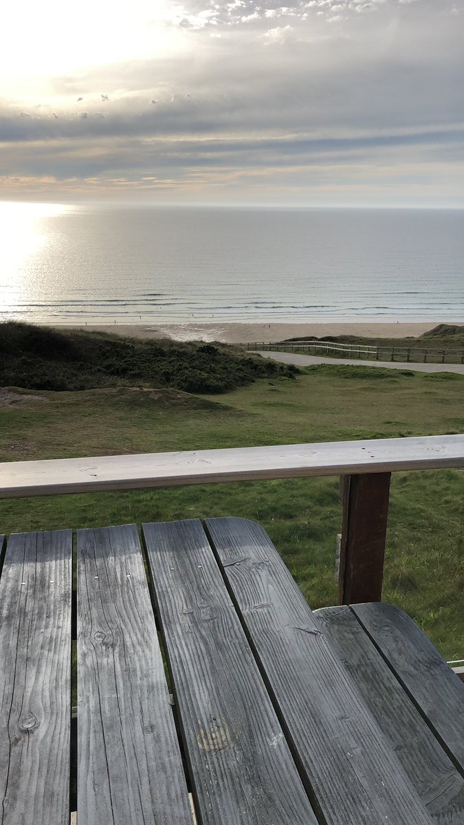 Rumboldinho78's tweet photo. Can get used to this view of an evening, beats Keswick Cres that’s for sure. #perransands https://t.co/LPyPqPncRA