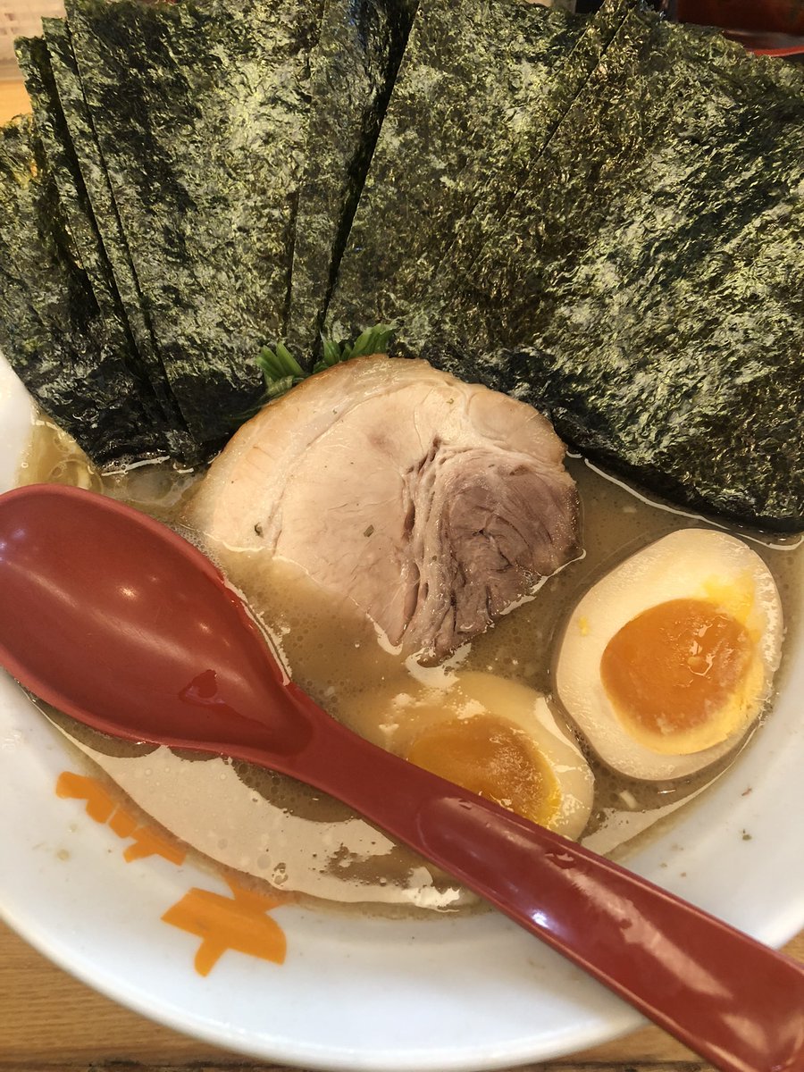 obiobi2021's tweet photo. #ラーメン忘備録

8/21
33歳11杯目は #大桜 十日市場本店
いつも安定の大桜！

8月は大桜アプリの店舗限定クーポンでトッピング200円引き、餃子3個が付けれて嬉しき💚

ご馳走様でした🙏 https://t.co/bsBqkN5M1L