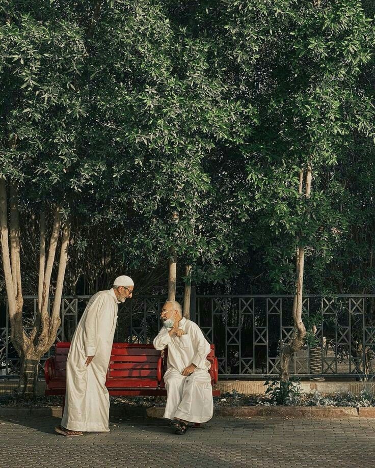 2018Rawdaa's tweet photo. خَليلًا إذا أَنزَفتُ دَمعي.. بَكى لِيا. 

- قَيس بن الملوّح. https://t.co/DdvHlkuAkc