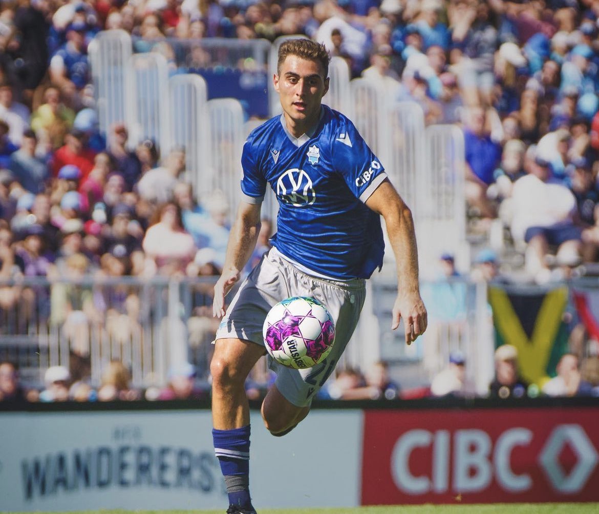 Gian_411's tweet photo. Just wrapped up a VIBEtalks interview with HFX Wanderers striker Jordan Perruzza (on loan from Toronto FC)

We talk:
◾️Loan to HFX
◾️Duration of loan and if he had any input on the team
◾️Playing with Insigne and Bernardeschi. 

And much more 🎙
#CanPL #TFCLive https://t.co/1DADxXK55o