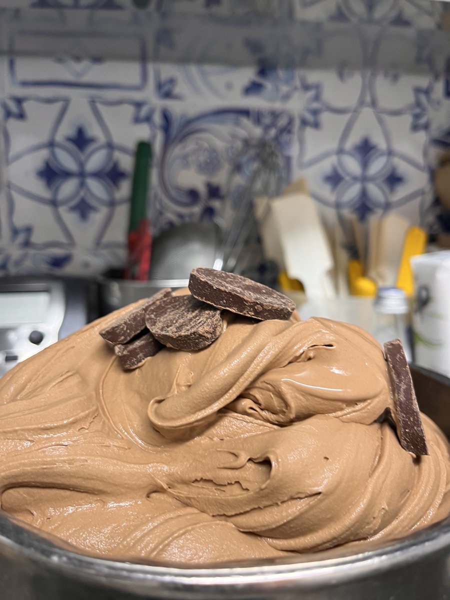 lorenagelato's tweet photo. Choccolate 🍦 https://t.co/YuVaXFuxaG