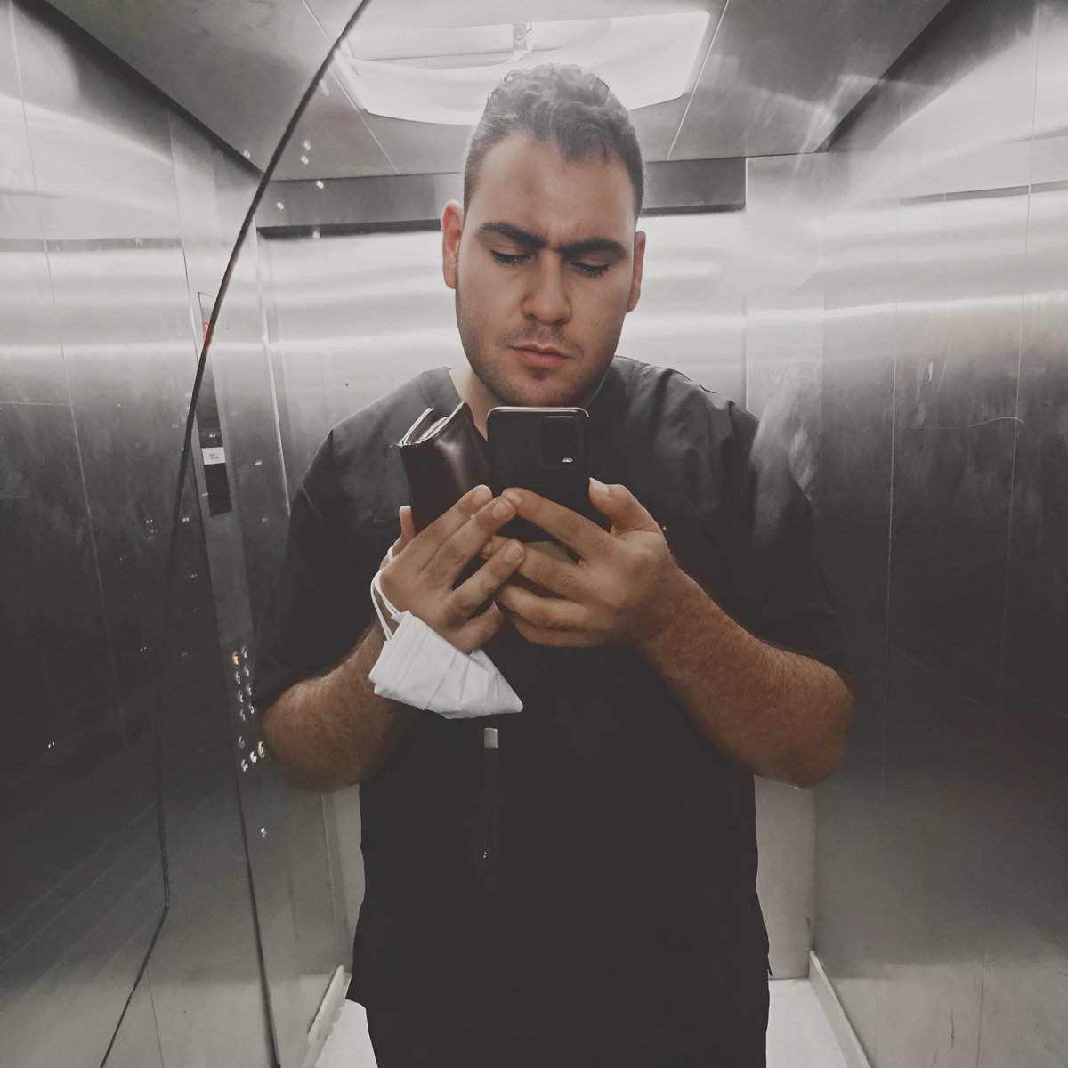 Youssef23620044's tweet photo. ICU man♥️✨ https://t.co/v4c6kxGwAd