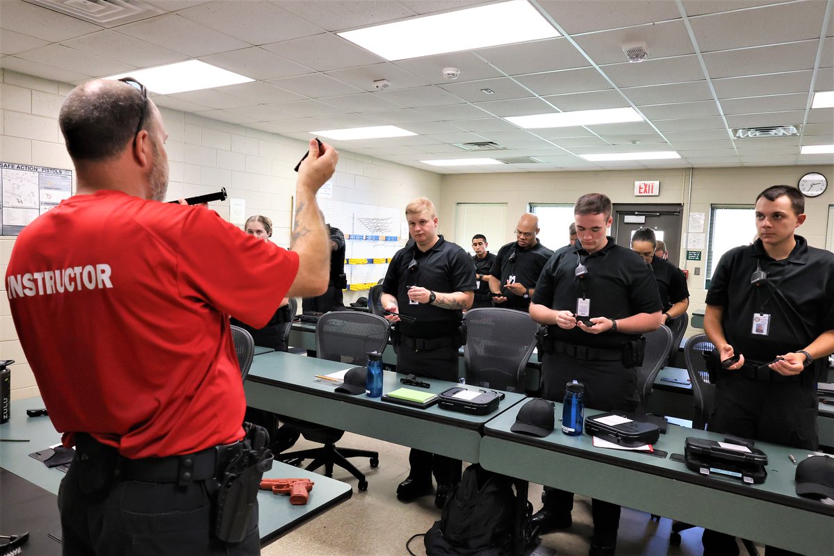 CCSOVA's tweet image. Yesterday was day 2 of the 38th Basic Academy&apos;s firearms training. The recruits will be trained and tested on basic fundamentals of firearms and firearms safety these next two weeks. We wish them well on this next step of their journey #basicacademy #sheriff #recruits