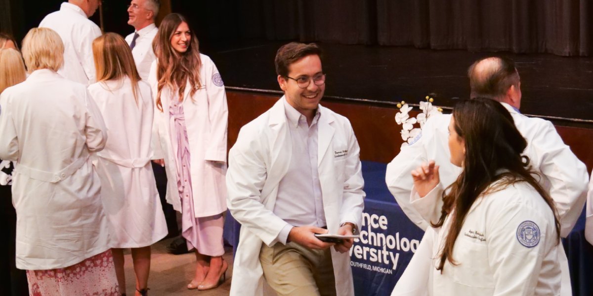 This year's incoming cohort to LTU's Master of Science in Cardiovascular Perfusion received their white coats this afternoon! Best wishes on your new journey at the only cardiovascular perfusion program in Michigan. 💙🤍 ✨ Be curious. Make magic. ✨ #WeAreLTU #HealthSciences