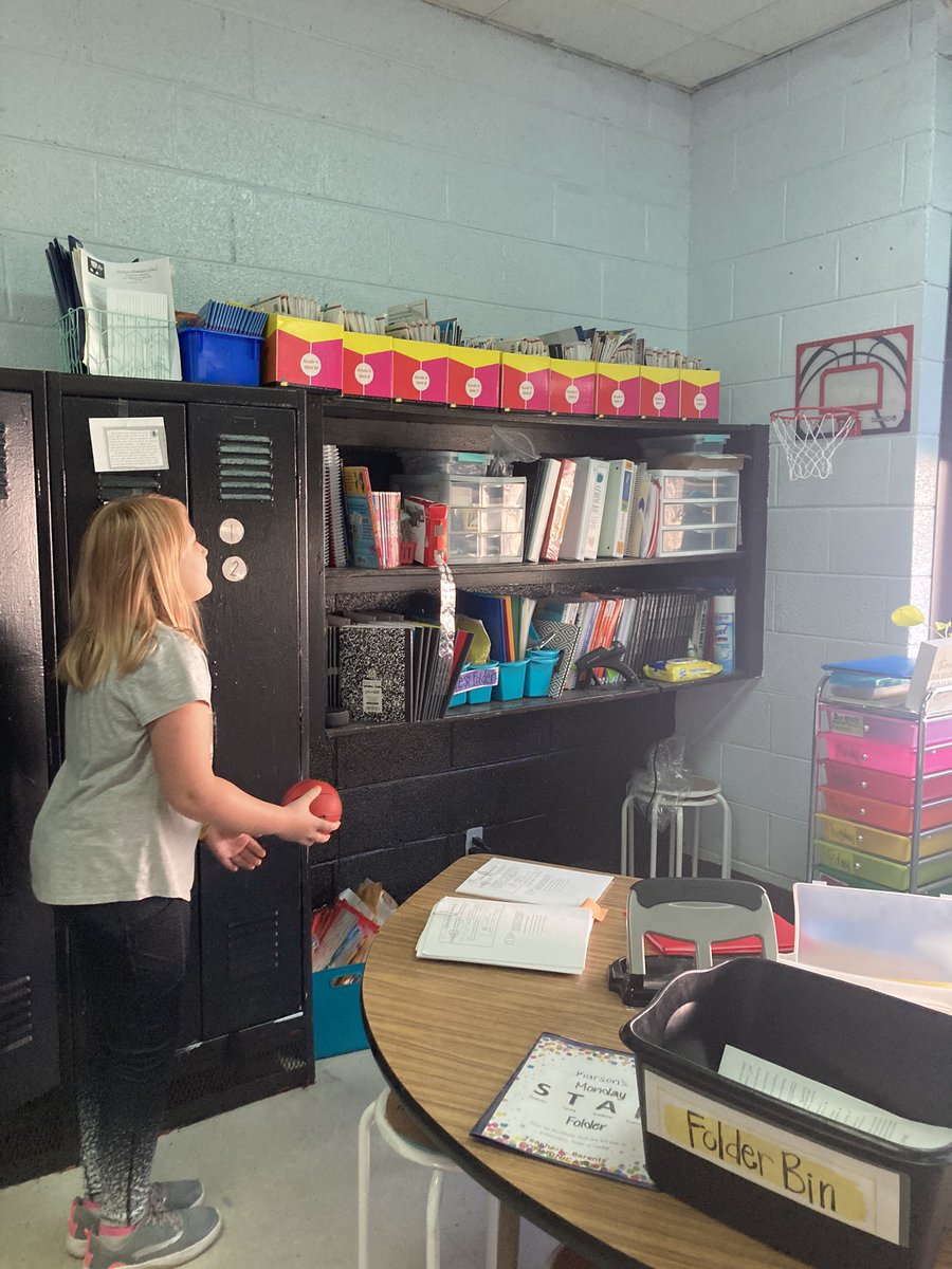 Showed mastery on an exit ticket or worked well together as a group? Time to hoop! They love this basketball hoop and I love the engagement. 🏀