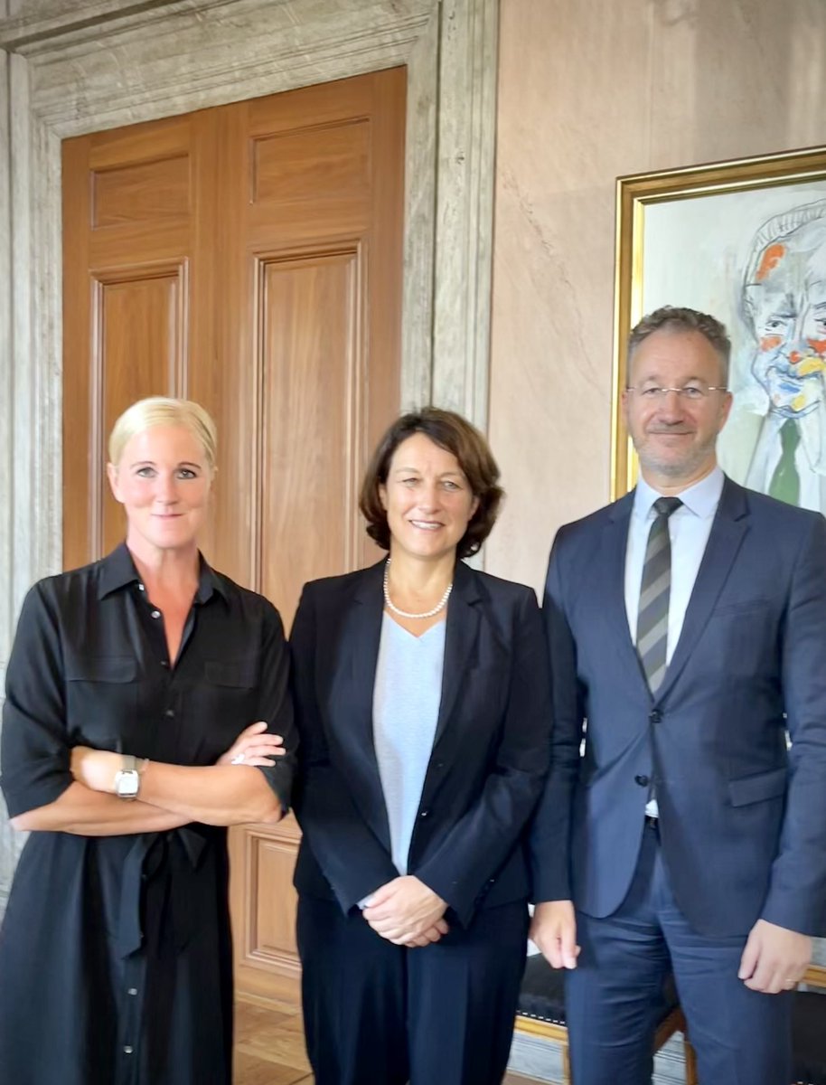 What a great way to kick off this autumn’s strategic💡thinking on #trade #sustainability #supplychains #resilience #WTO and a lot more with <a href="/OECD/">OECD ➡️ Better Policies for Better Lives</a> ’s fabulous <a href="/MJansenEcon/">Marion Jansen</a> -today in Stockholm! 

🙏🏻Thanks <a href="/PHjelmborn/">Per-Arne Hjelmborn</a> <a href="/SweMFA/">Swedish Ministry for Foreign Affairs</a> <a href="/setradepolicy/">Swedish Trade Policy</a> for highly relevant lunch discussions.