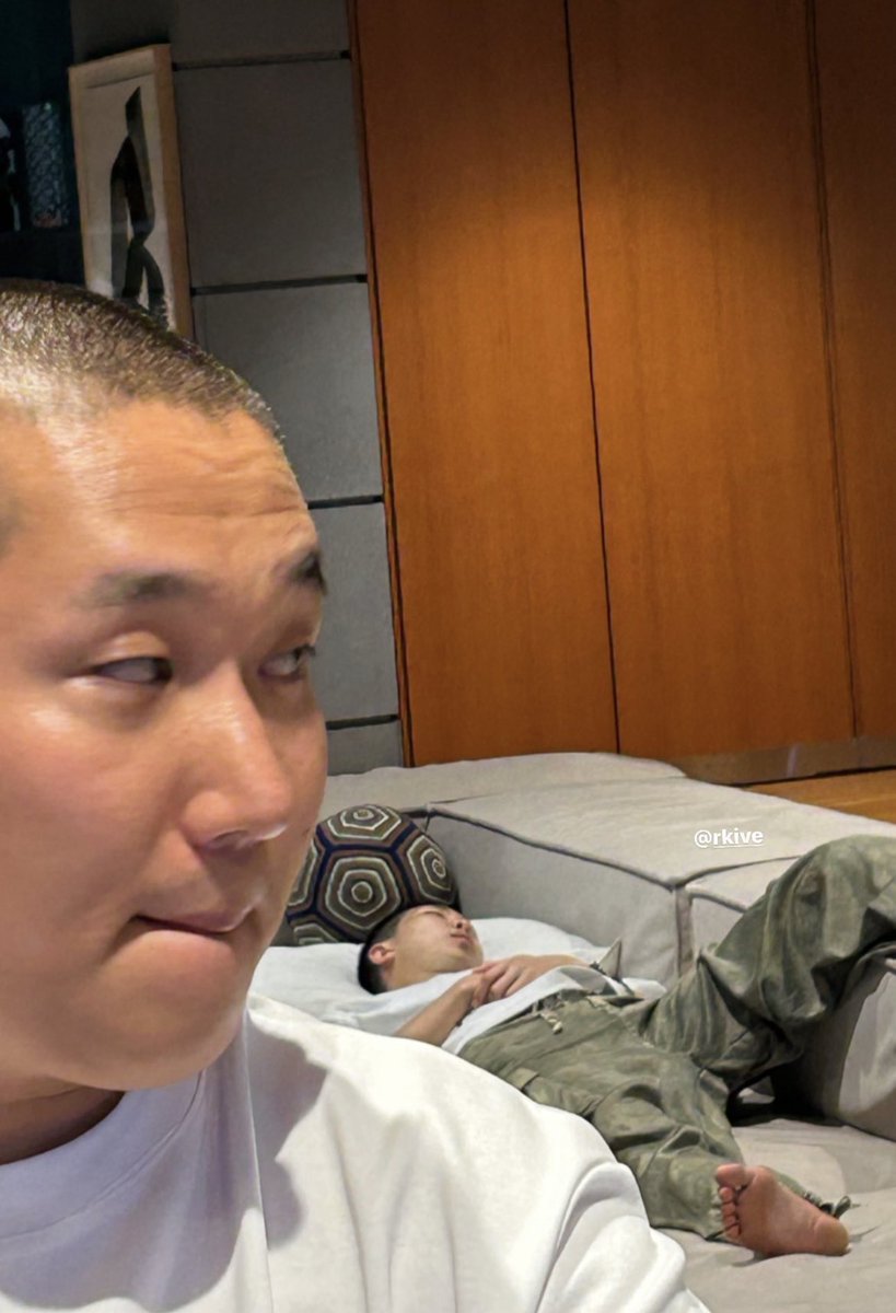 ughmane's tweet photo. unseriously funny im crying https://t.co/Yj4u4V1LO3
