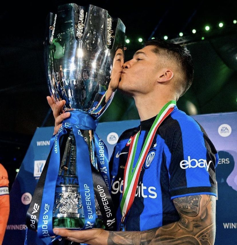 GuillaumeTarpi's tweet photo. ❗️Accord entre l’OM et l’Inter pour Joaquin Correa ! 
Il s’agit d’un prêt payant avec option d’achat d’environ 15M€. 
Sous certaines conditions, cette option pourrait devenir une obligation d’achat à 12M€. (Sky Italia) #TeamOM https://t.co/Ki0vn486BO