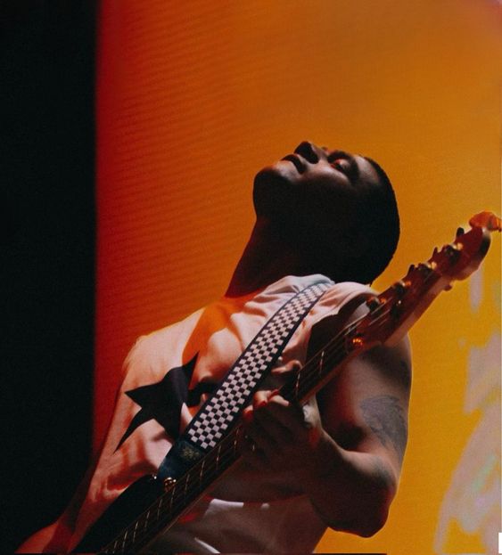 lexi (@joshuatreesos) on Twitter photo 