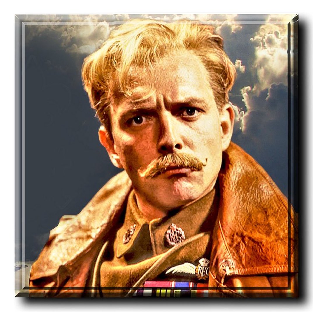 Portrait of Lord Flash.
#RikMayall #Blackadder