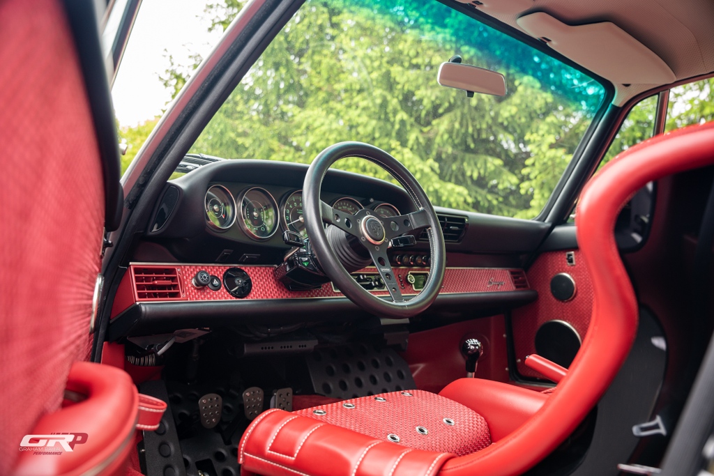 GRPerf's tweet photo. Greenwich Commission
⁠
◽️Porsche GT Silver Exterior
◽️Oxblood Red Interior
◽️4.0L Engine
⁠⁠
1991 Porsche 911 Reimagined by Singer
💲1,299,995
⁠
https://t.co/j8zCAzo5Lw
⁠
#GRP #GrahamRahalPerformance ⁠
#Indy #Indianapolis #Porsche #TurboS⁠
#Singer #911Singer #PorscheSinger https://t.co/VAqvx5qFV1