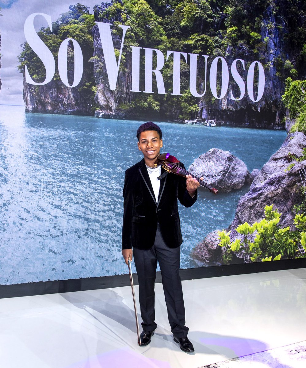 8/13/23 #LasVegas #Bellagio #Casino & Hotel for my performance during #VirtuosoTravelWeek.
#SoVirtuoso #virtuosotravel #TylerButlerFigueroaViolinist #TylerButlerFigueroa #Violin #Violinist #AGT #GoldenBuzzer #leukemiaawareness #survivor #stopbullying #raleigh @TButlerFigueroa #NC