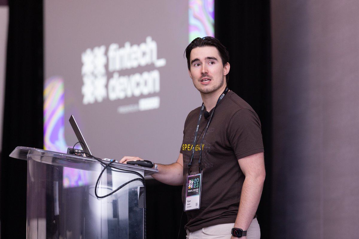 fintech_devcon tweet media