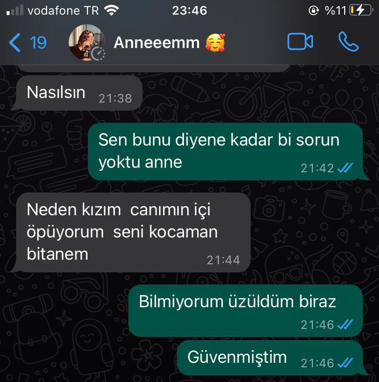 sevdeennaz's tweet photo. güvenmeyin kızlar iyi akşamlar https://t.co/0uM5TvDQXO
