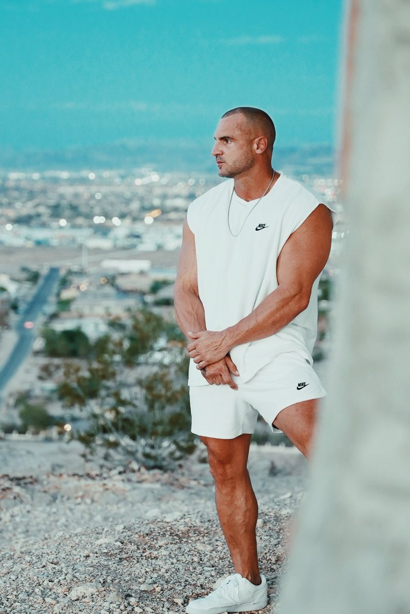 TeamTuro_'s tweet photo. Vision 🦅 https://t.co/zPcV4aeVl6