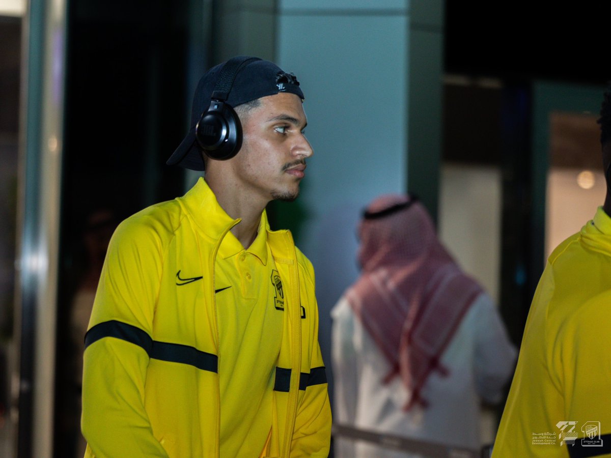 ittihad's tweet photo. 📸| وصلنا إلى الرياض 🛬 https://t.co/M3Eaf1KTAr
