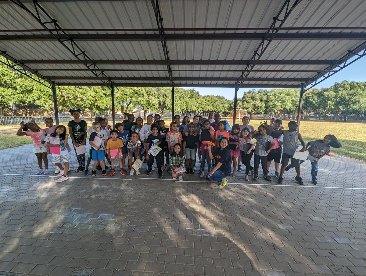 Jessica Le tweet media