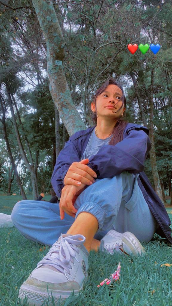 Hey Guys! I'm now LIVE on @Stripchat. Come play with me! 😈 #stripmenow #stripchat #stripchatlive 👉 stripchat.com/Miia_liamm/fol…