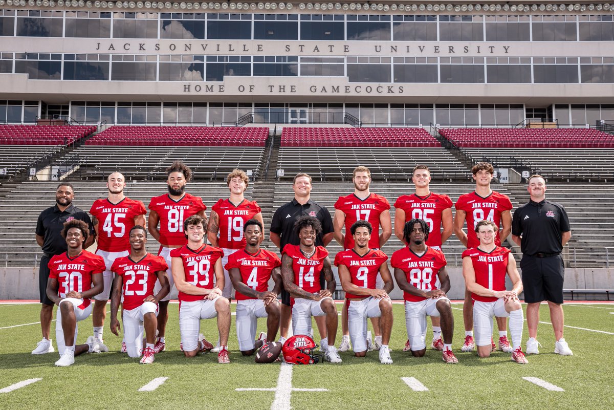 NYSEandeasy's tweet photo. Proud to be a part of this group! Hope to see everybody in Jacksonville Saturday to watch these guys go to work! #HardEdge https://t.co/bRLx0aFvdr