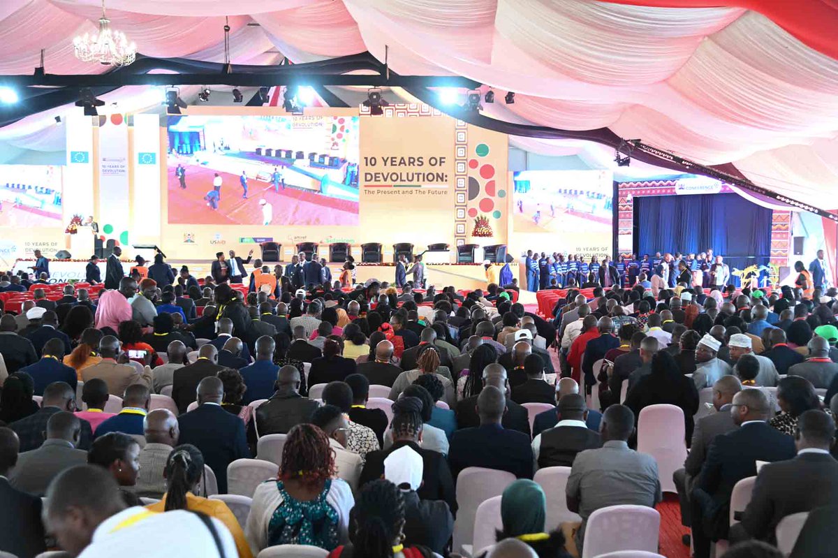 augustinevickie's tweet image. Last week, @UGC_TheChampion hosted the Annual #DevolutionConference, marking the 13-year anniversary of Kenya&apos;s 2010 Constitution. This pivotal moment prompted profound reflection on how a decade of devolution has transformed the nation. 🧵