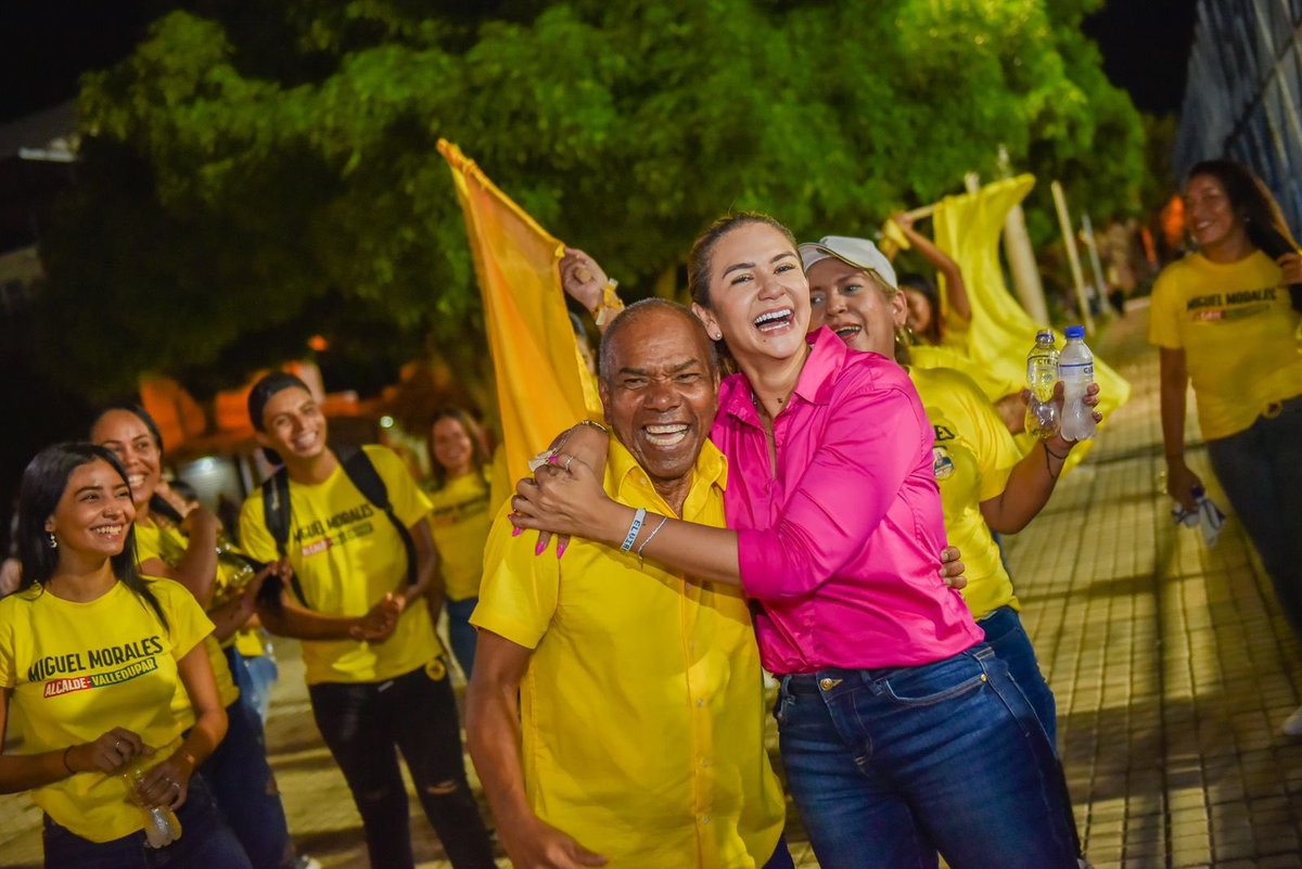 elviamilenasd's tweet photo. Que se escuche nuestra voz en cada rincón de Valledupar! 

Que buena vibra, que buen equipo @miguelmoralesc_ 

¡Gracias! https://t.co/FkBVVVeYCr