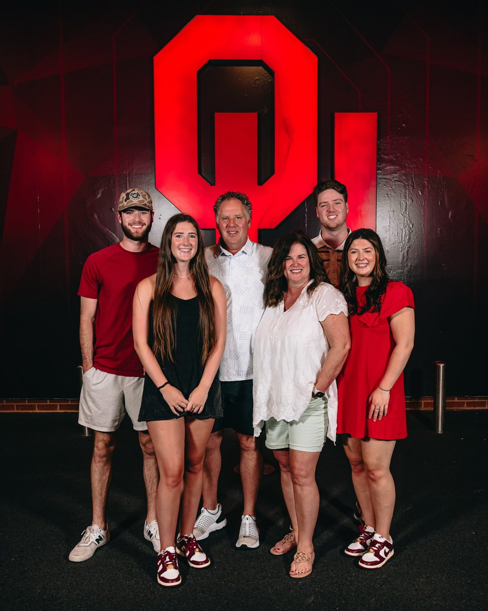 TeamGlass and Team 129 ready for season 2…LETS GO!!!!!! #oudna #Boomer