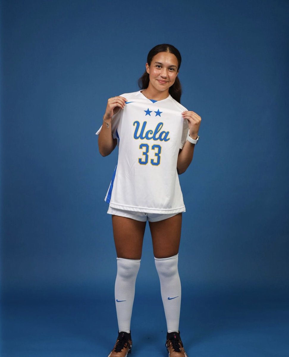 2025 Forward Ana Sofia Cedeno has committed to UCLA. 

Congrats @anasofiacedeno_!!!