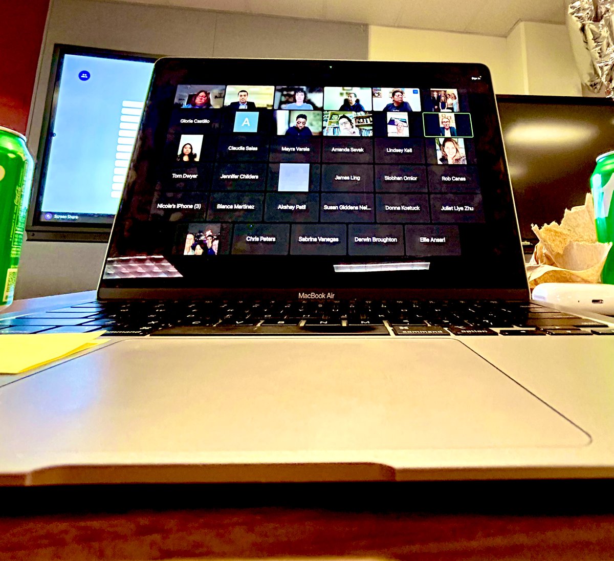 Dr_Andy__'s tweet photo. 🌟 Tonight's #SEMVirtualMeetings for PTSA & SBDM were nothing short of MAGNIFICENT! Just 2 weeks in, and the parent engagement has been ASTOUNDING. SEM Parent Alaina: “Thrilled by Dr. Andy's updates on student opportunities. SEM truly has the best teaching team.”
#SEMStrong https://t.co/BfmjodokOr