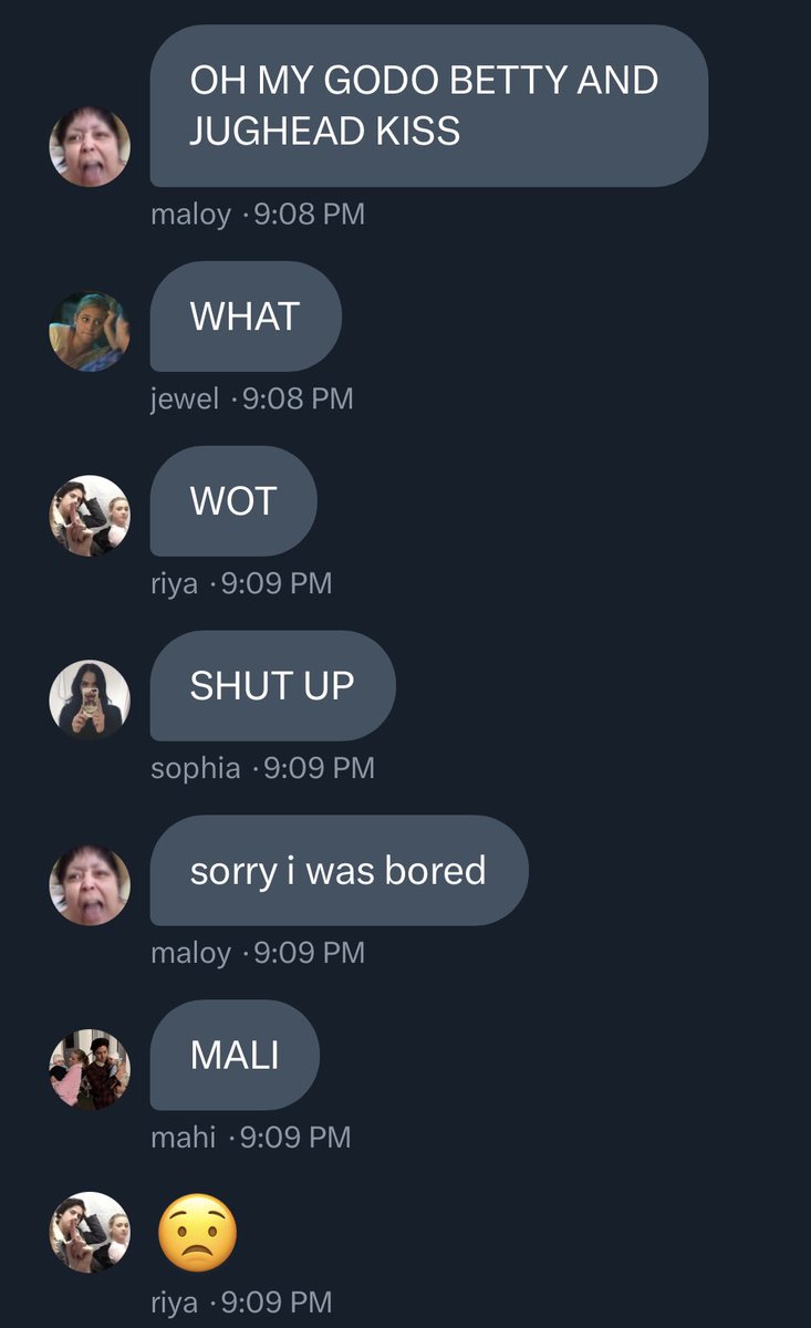 jieboi22's tweet photo. a little inside scoop of the group chat during the finale ~enjoy~ https://t.co/Ovj6eGsquw