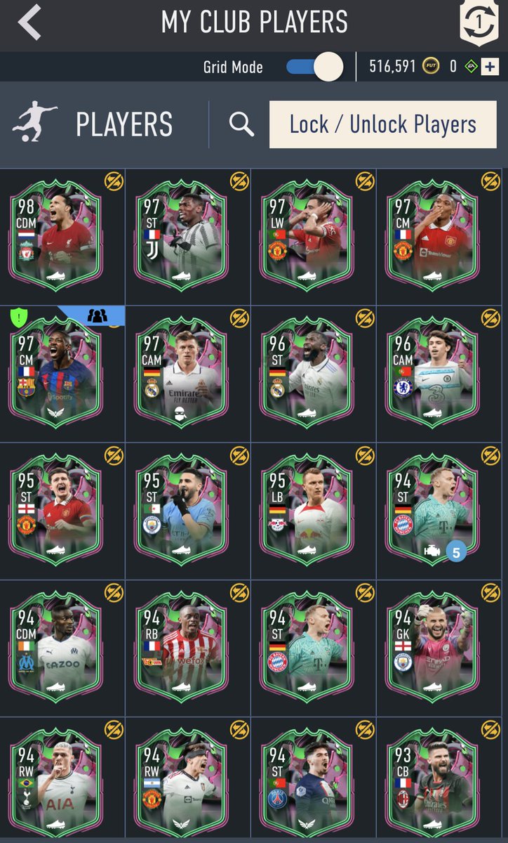 Creo que todos los shapeshifters packeados? También los tots. Faltan R9, Pelé y Benzema.