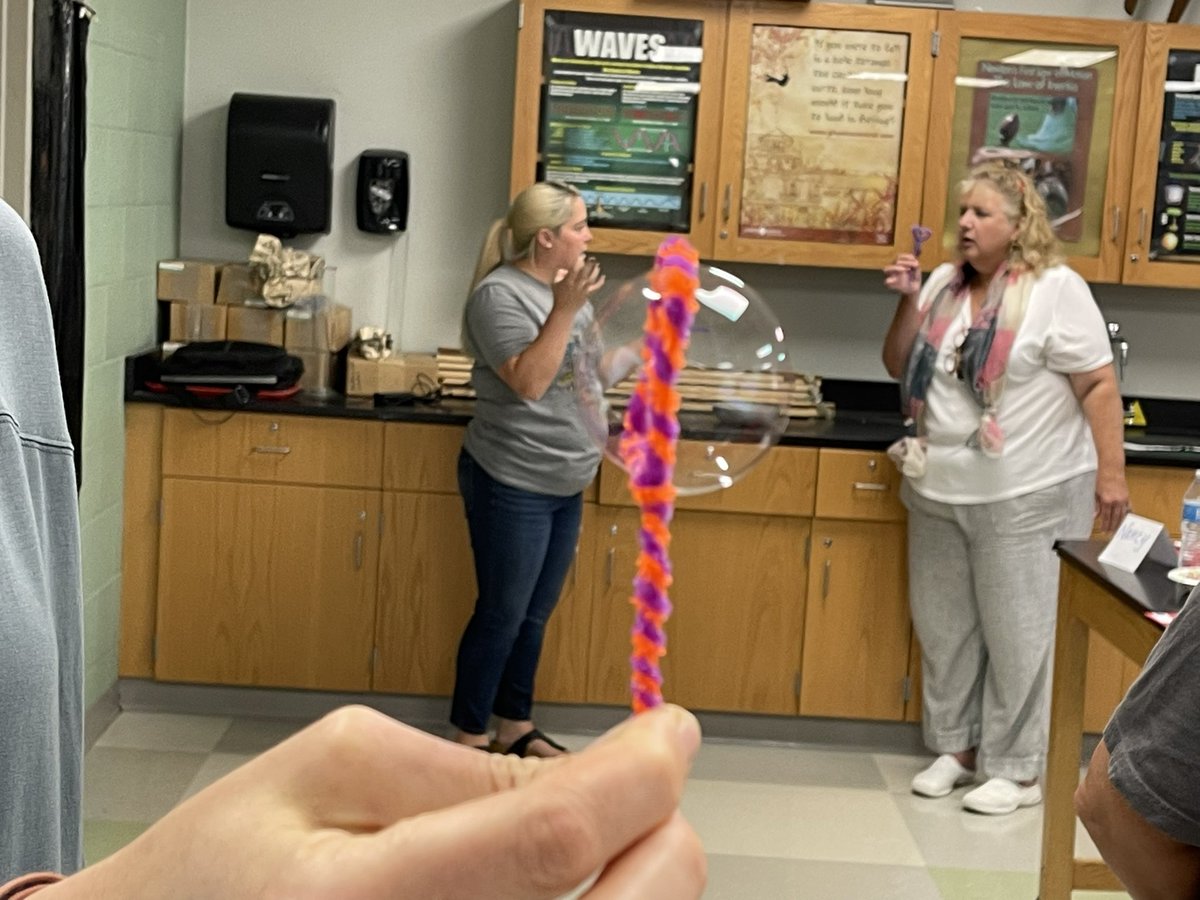 Laurie Thompson, M.Ed. tweet media