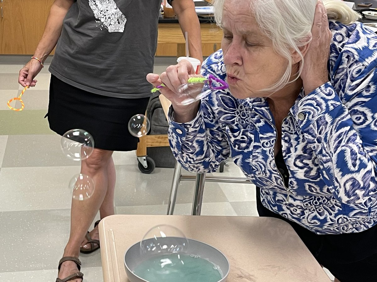 Laurie Thompson, M.Ed. tweet media