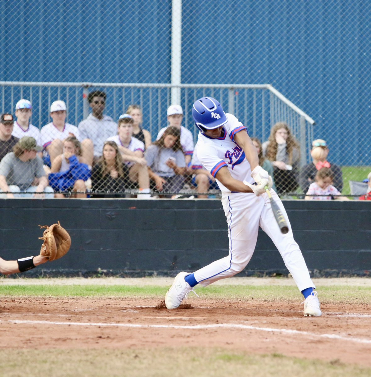 ACATuscaloosa's tweet photo. We love seeing our student athletes thrive! Eric Hines was recently ranked the number 1 outfielder in the state and the number 2 overall player by Perfect Game ⚾️ Congratulations, Eric! https://t.co/zKEgg7fUEX