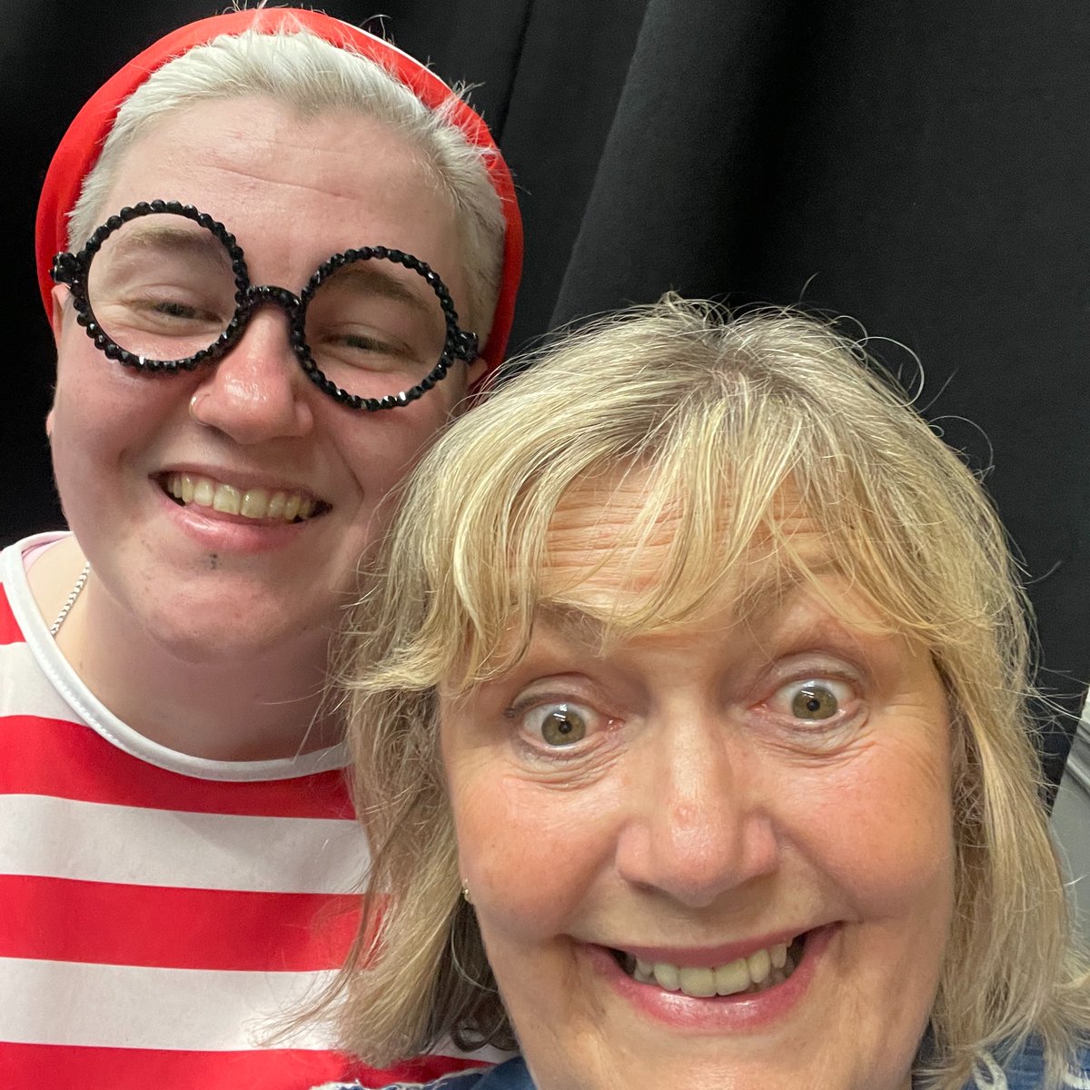 FunnyWomenLynne's tweet image. Full on here at @edfringe waving the @funnywomen flag. Show rundown so far as follows: @Gailporter @laraaking @lararicote @YurikoComedy @SoozUK @KBourneTaylor @fbombtheatre @megstalter &amp;amp; @JodieMitchell_. Stand up, theatre, storytelling and a drag king in 24 hours!