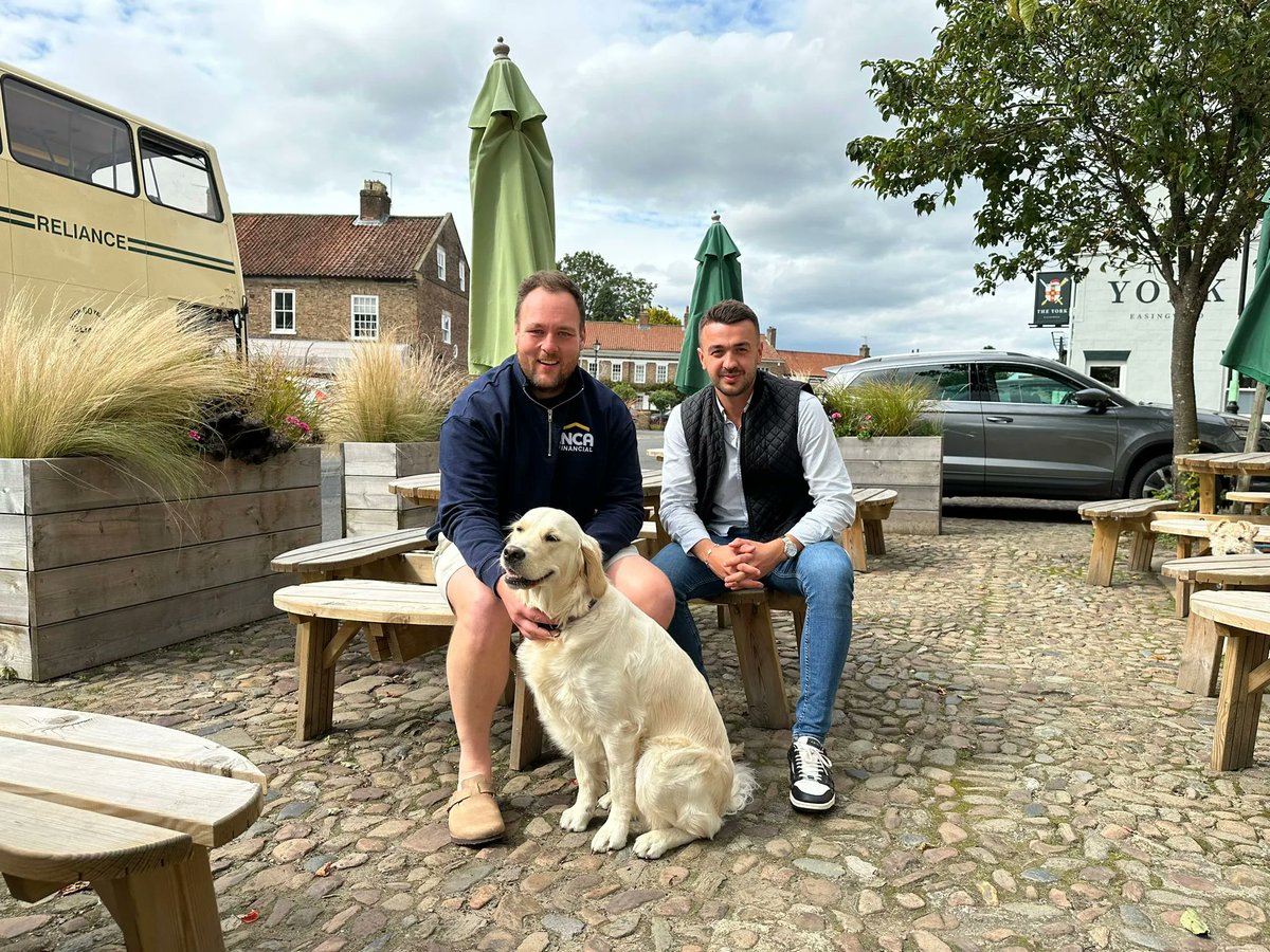 John_Aikman's tweet photo. There are sometimes more important relationships than ones with clients! 👀 

Having a fantastic working relationship with lenders ensures that when you need them to pull out all the stops, they will do - ensuring you are still providing and succeeding for the client. https://t.co/o9hQMuJ5QJ