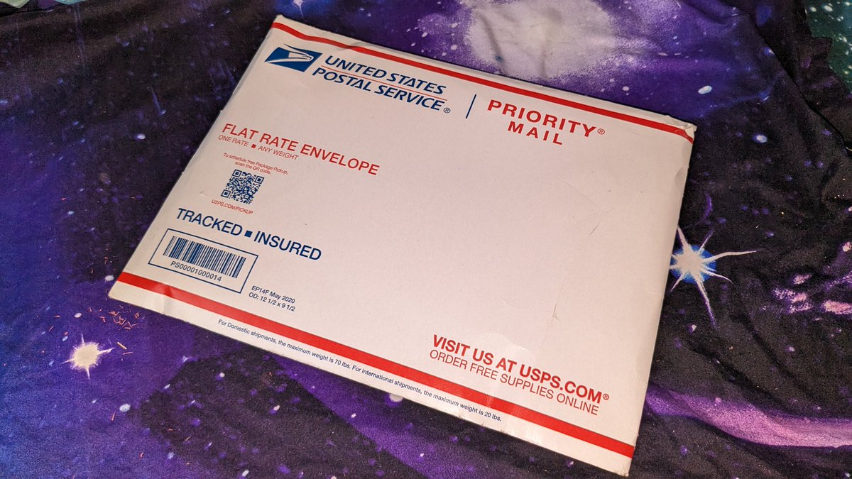 dmsquickfix's tweet photo. Look at what we got in the mail just now! 😁 Thank you so much to the authors of "Said the Lady with the Blue Hair",  Jeff West  and Lisa M. Wilber for signing our copy. It's the best business read of 2023!  💙https://t.co/37C74UP1XD @bossbabeslife https://t.co/juOQiiudRA