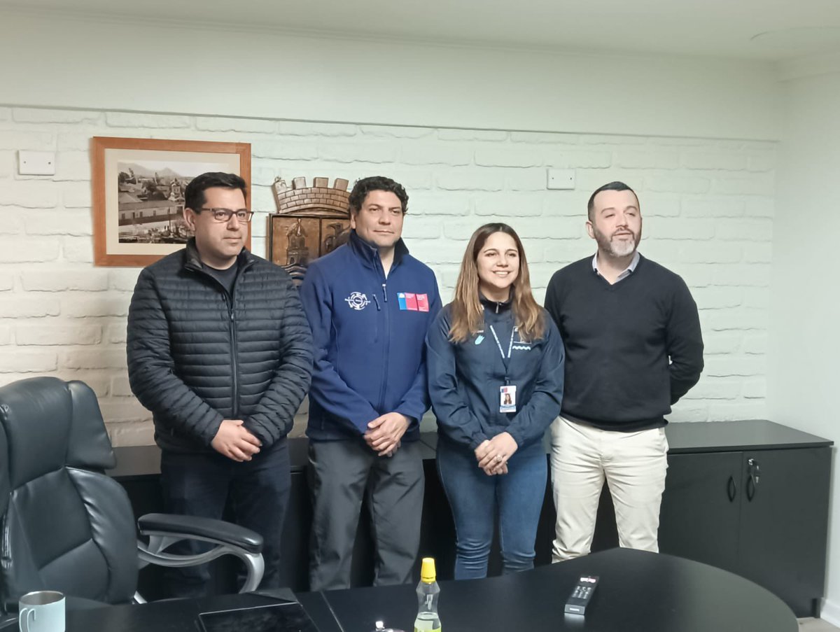 MTTOhiggins's tweet photo. La SeremiTT, Flavia González Urzúa y el equipo de @DPROhiggins llegaron hasta la comuna de #QuintadeTilcoco para reunirse con alcalde Sebastián Rodríguez Fuenzalida y su equipo de emergencia. 

Juntos analizaron los efectos que ha causado el frente de mal tiempo en la comuna. https://t.co/rLfFMOjaxt