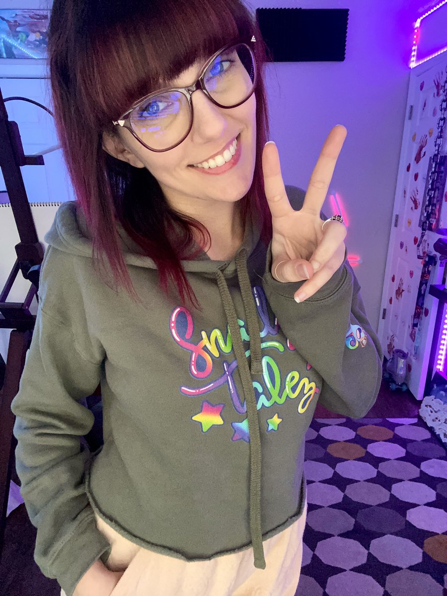 SnailzTalez's tweet image. 💜LIVE ON TWITCH!!!💜 

Me chill?!?! Really?! 
Mother Lilith Art! 

Bring your juice boxes!