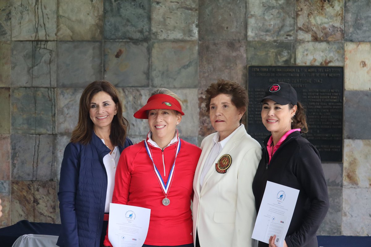 AMFGOLF's tweet image. La calificación al 61st U.S. Senior Women´s Amateur se llevó a cabo en el Club de golf mexico. Erika Díaz del Club de Golf México y Kathia González de Las Misiones Club Campestre consiguieron un lugar en el torneo que se llevará a cabo en Scottdale, Arizona. Muchas felicidades!!