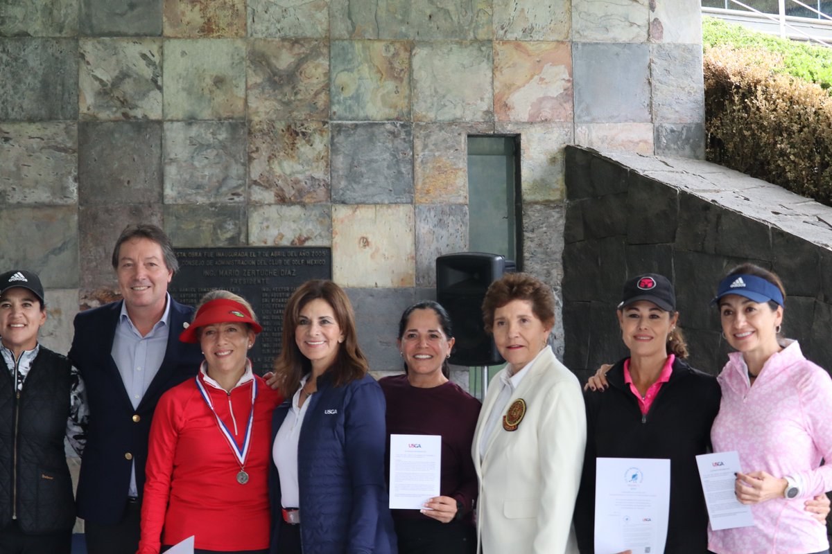 AMFGOLF's tweet image. La calificación al 61st U.S. Senior Women´s Amateur se llevó a cabo en el Club de golf mexico. Erika Díaz del Club de Golf México y Kathia González de Las Misiones Club Campestre consiguieron un lugar en el torneo que se llevará a cabo en Scottdale, Arizona. Muchas felicidades!!