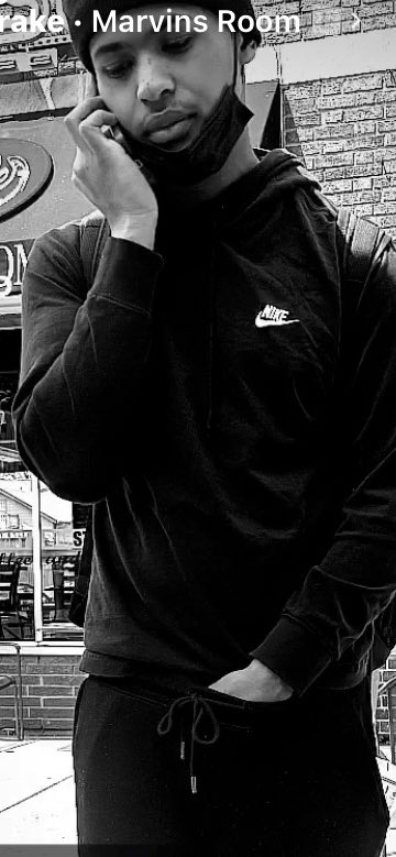 mucllx's tweet photo. you don’t know when to stop do you … u claim ur a man going to Beyoncé in a H&amp;M croptop with some nasty ass cotton candy ass hair .. Andrew Holmes I would hate to continue pressing charges against you and at that ugly ass river monster you call bsf.. you wanna be a twitter gay https://t.co/9m1eFWv73s