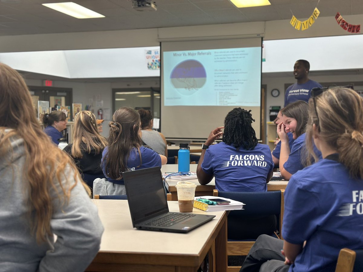 jrobertboyce's tweet photo. Another productive day with @FVFalcons! #DPSConvocation this morning and well presented PD sessions by @Dr_Q_Farmer, @elizabethagora1, @magsmcd23, &amp; @MsColleenRobins this afternoon.  This is an excellent staff  and we are ready to greet our families tmrw at open house! https://t.co/MG8YUOI5SU