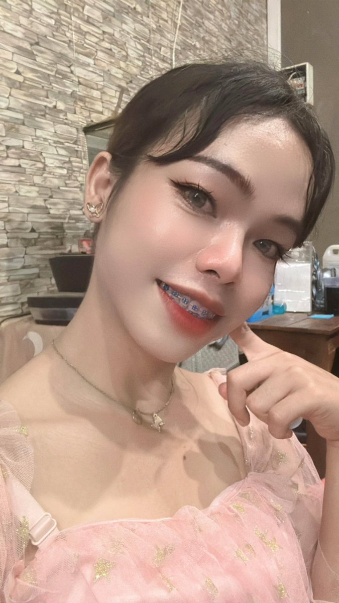 lisa503496's tweet photo. สายว่างนะครับ แชทก็ด้วย 
ใจก็ด้วย ห้องก็ด้วย☺😝 💗
#บึงสามพัน #สมอทอด #วิเชียรบุรี #เพชรบูรณ์ https://t.co/O5Od5f35lT