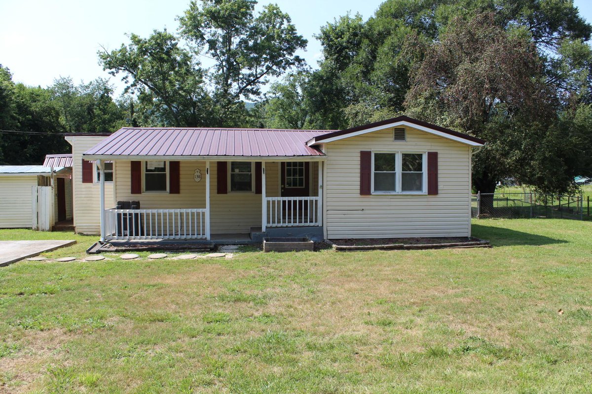 ARforeclosures's tweet photo. 138 Peters Hollow, #Elizabethton, #TN - $110,000: MLS 9955958 - Residential - 2BR, 1BA → https://t.co/mJNwuogK7I https://t.co/h9IaVJI8TU