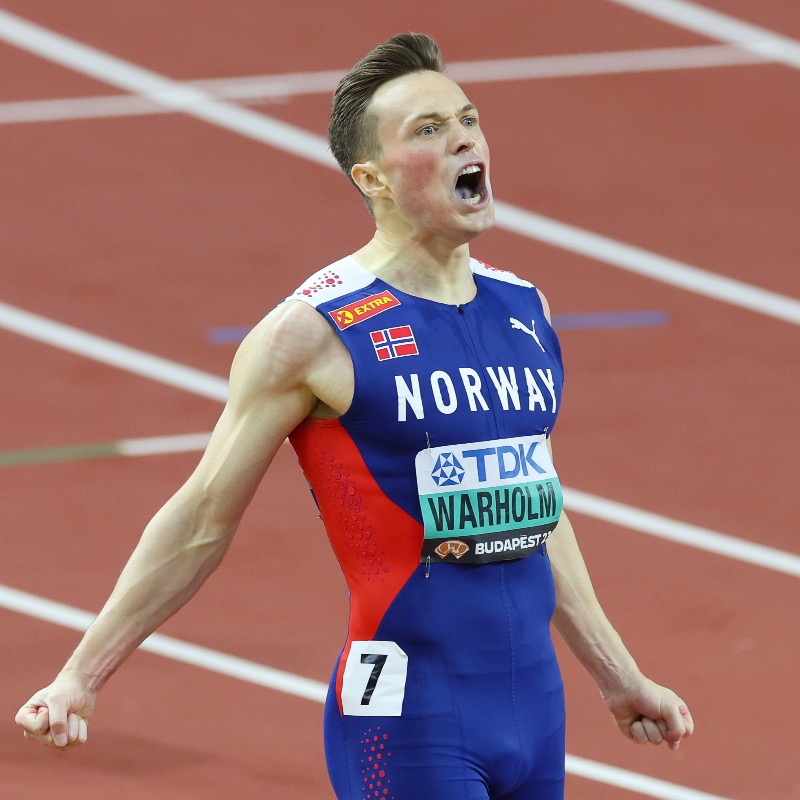 WorldAthletics's tweet photo. The Viking reigns supreme!

Karsten Warholm wins record third #WorldAthleticsChamps 400m hurdles title in Budapest.