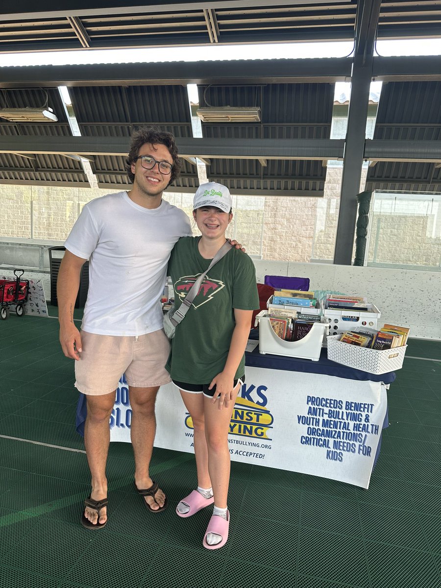 BooksAgainst's tweet image. Success!