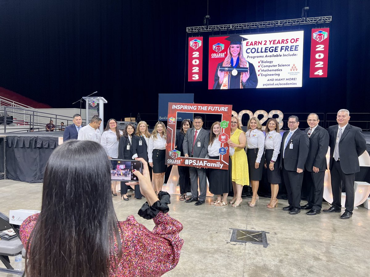 Claudia V. Lemus Campos, APR tweet media