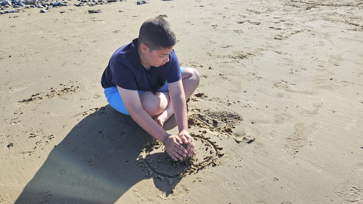 3rdenfieldbb's tweet photo. Wednesday at #BBCamp23 has seen us head to Wroxham for some canoeing πΆ on the Norfolk Broads, followed by our traditional Beach Olympics π
followed by some games βοΈ and devotions βοΈ on site! #BoysBrigade #BBAdventure https://t.co/GN0JKAbEur