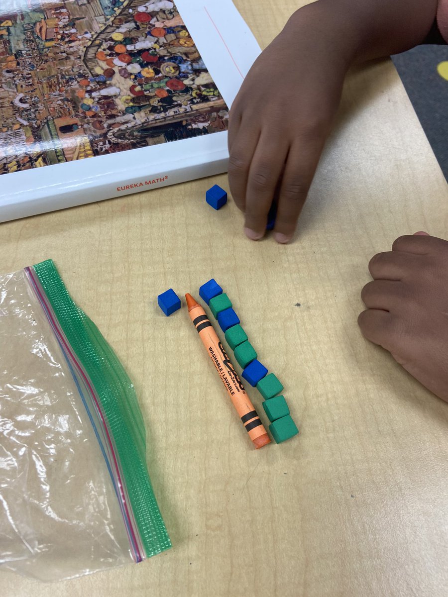 katelynmacelroy's tweet image. I love how these second graders were using centimeter cubes today!😍